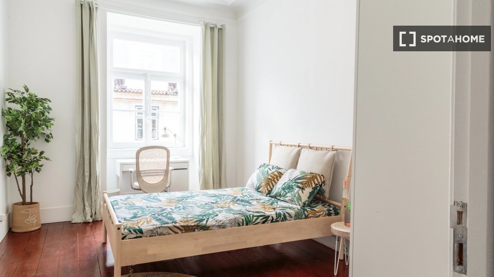 Double room Lisbon, 10 beds — photo 10