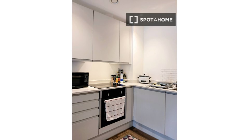 Apartment Manchester, 2 beds, 67m² — photo 4
