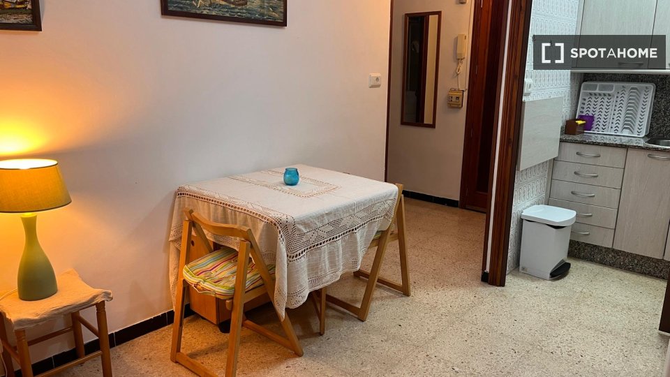 Apartamento de 1 dormitorio en alquiler en Rafal Vell, Palma