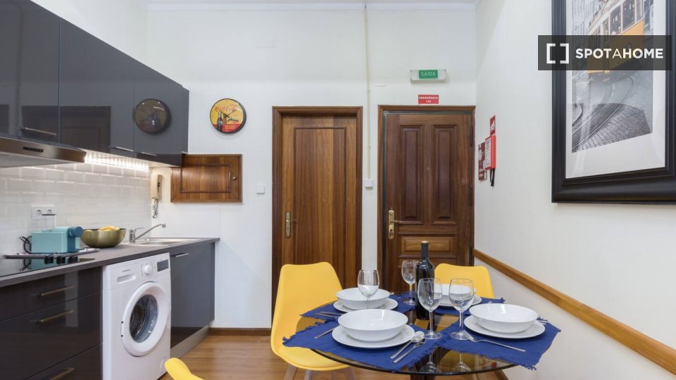 Apartment mono Porto, 35m² — photo 10