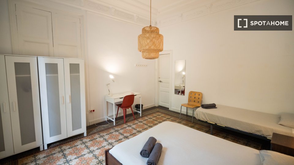 Camera doppia Barcellona, 7 camere — foto 2