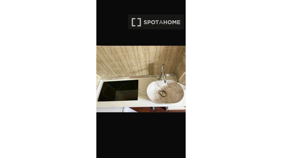Apartment mono Turin, 21m² — photo 3