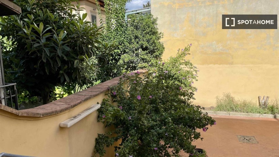Double room Florence, 5 beds — photo 36