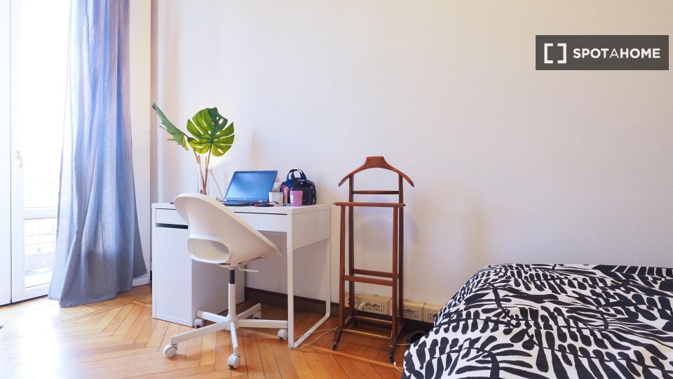 Double room Milan, 6 beds — photo 11