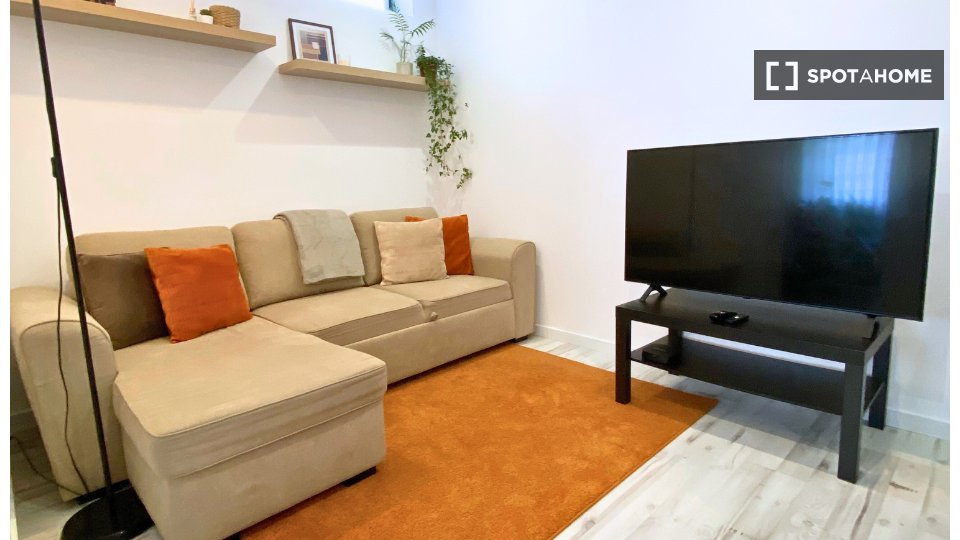 Apartment Porto, 2 beds, 66m² — photo 18