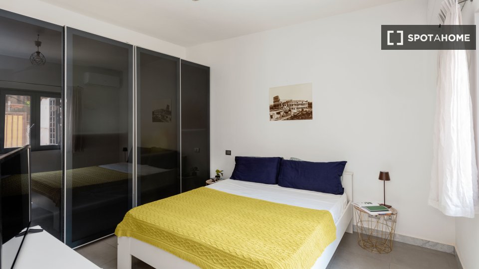 Apartment Rome, 2 beds, 65m² — photo 4