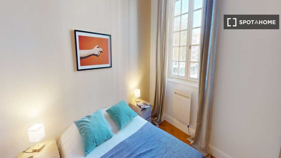 Double room Lyon, 4 beds, 90m² — photo 1
