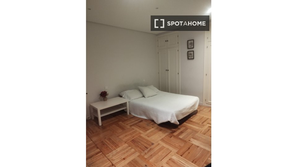 Apartment mono Madrid — photo 16