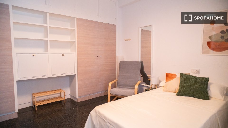 Double room Murcia, 6 beds, 190m² — photo 11