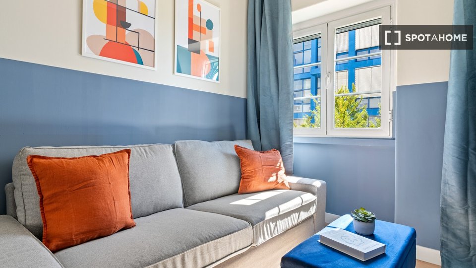 Double room Lisbon, 5 beds — photo 32