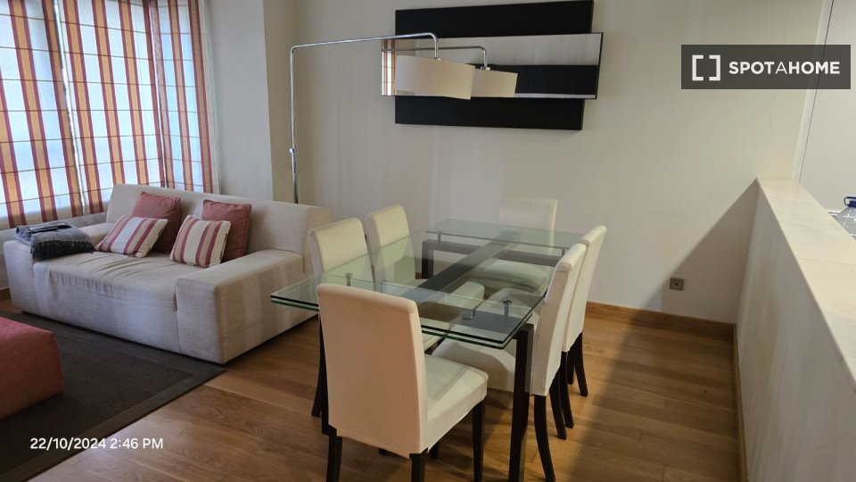 Apartment mono Lisbon, 76m² — photo 9