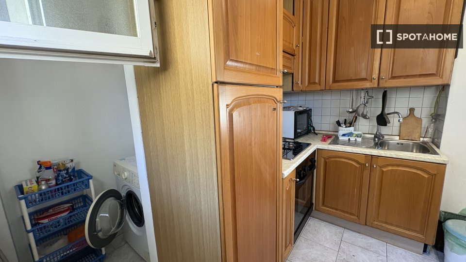 Double room Florence, 3 beds, 90m² — photo 24
