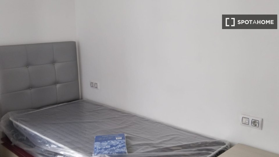 Habitación doble Barcelona, 4 habitaciones — foto 69