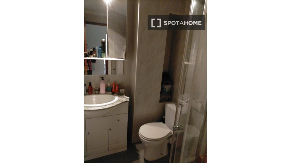 Double room Valencia, 4 beds, 120m² — photo 5