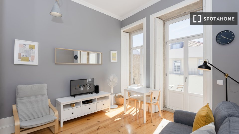 Apartment Porto, 1 bed, 50m² — photo 10