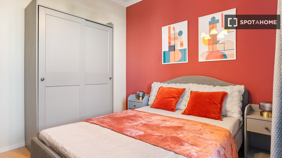 Double room Lisbon, 6 beds — photo 19