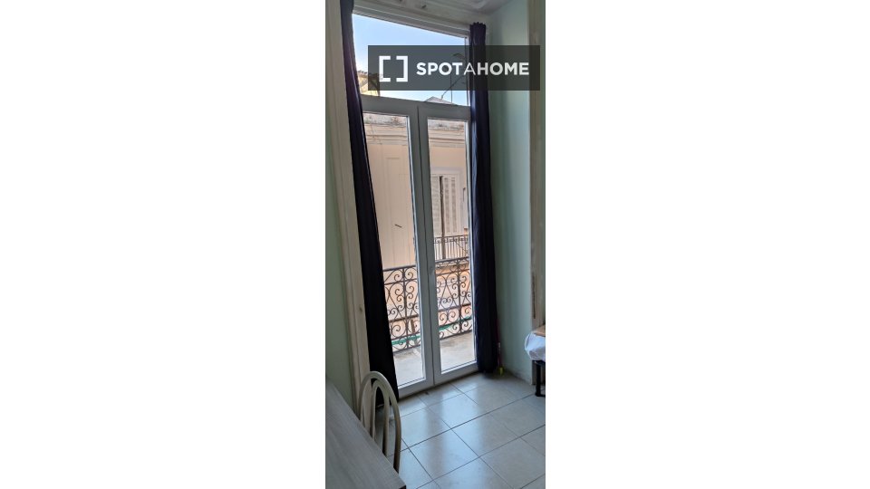 Double room Naples, 5 beds, 120m² — photo 1