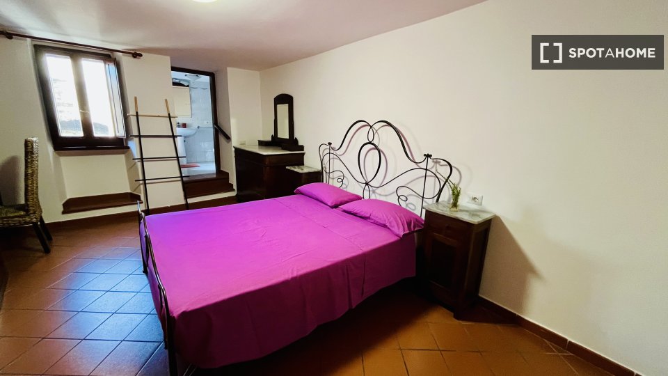 Double room Perugia, 3 beds, 100m² — photo 9