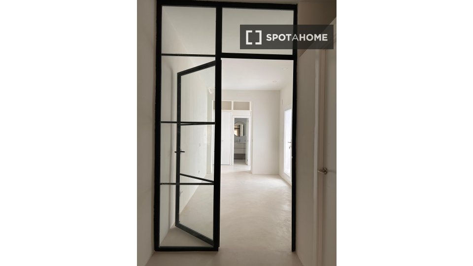 Apartment Madrid, 1 bed, 65m² — photo 5