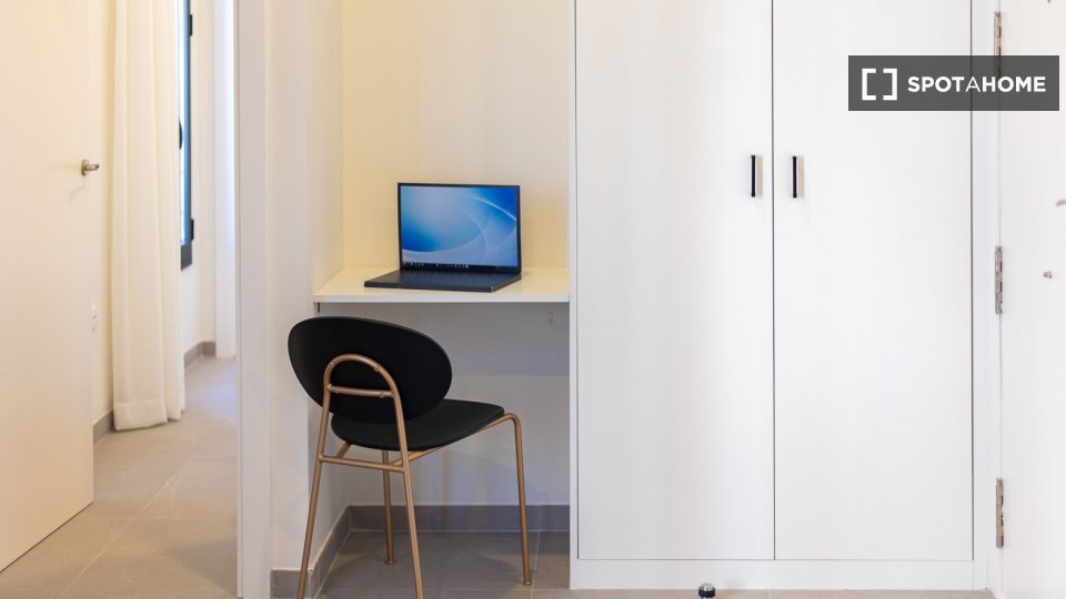 Apartment Valencia, 1 bed — photo 28