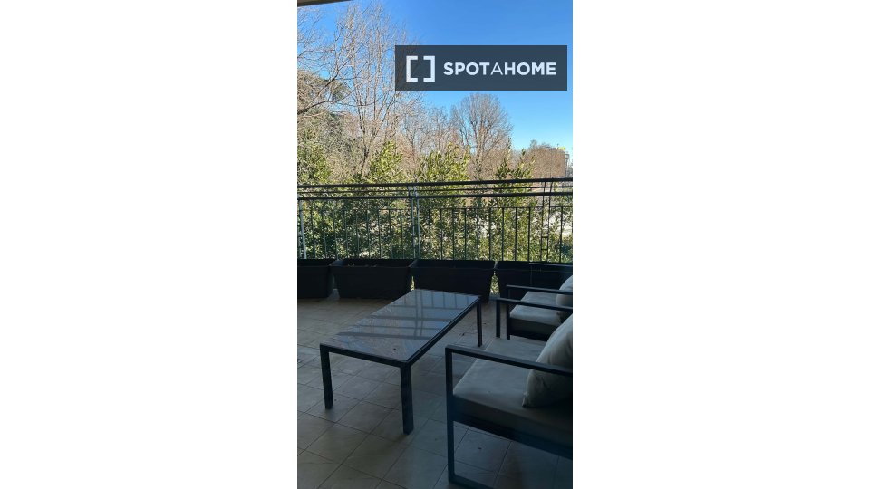 Apartment Milan, 1 bed, 90m² — photo 12