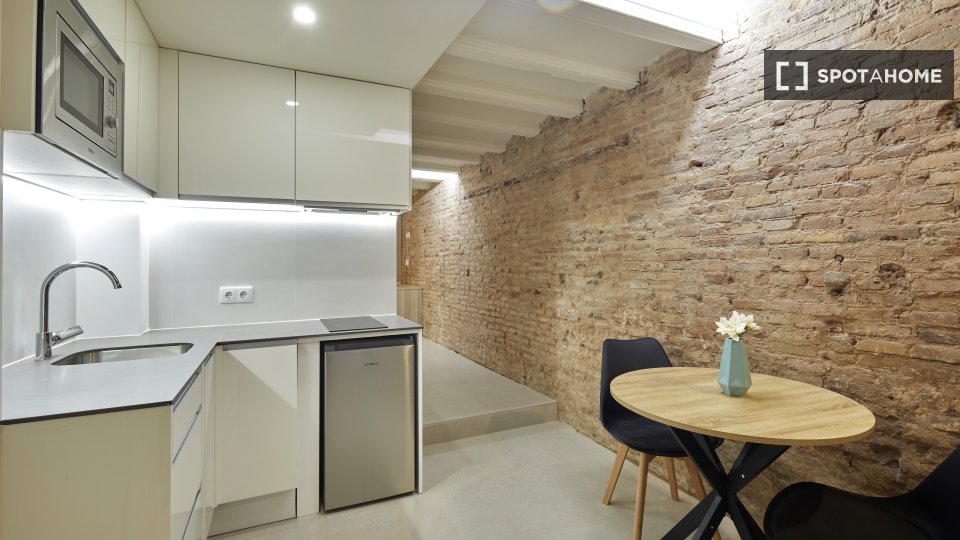 Apartment Barcelona, 1 bed, 40m² — photo 11