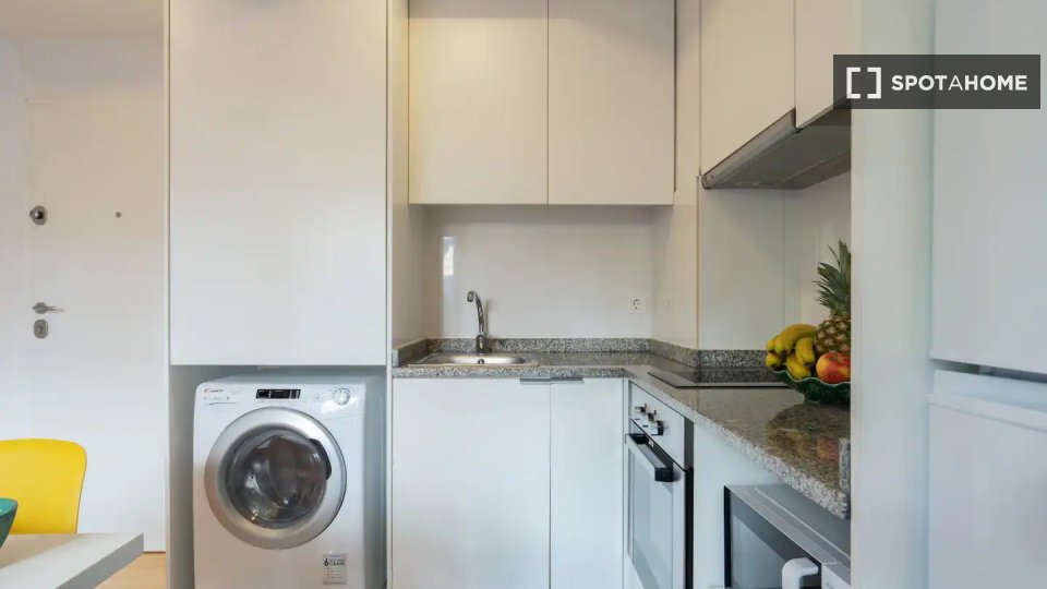 Apartment Porto, 1 bed — photo 1