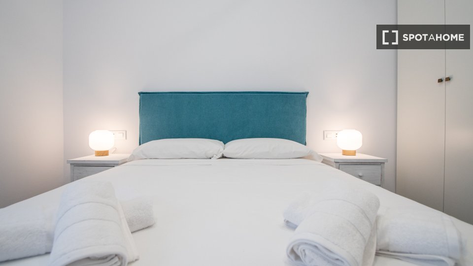 Double room Cadiz, 2 beds, 100m² — photo 3