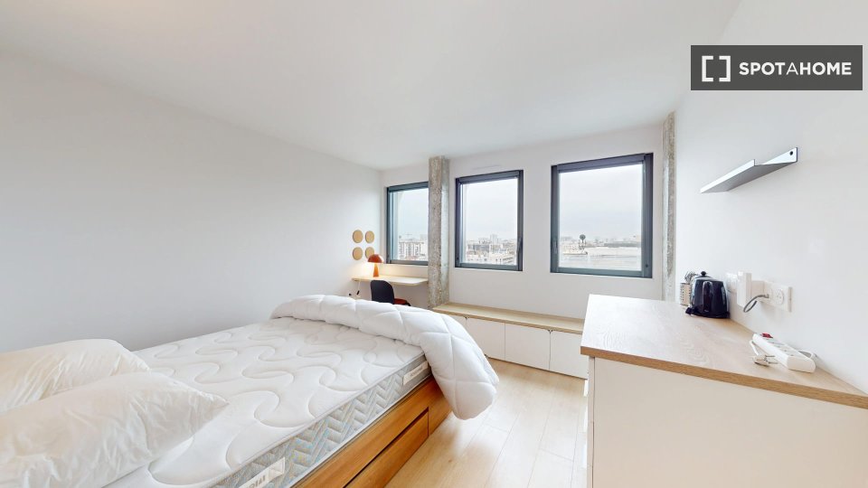 Camera doppia Parigi, 12 camere — foto 17