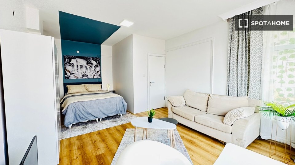 Double room Istanbul, 6 beds — photo 10
