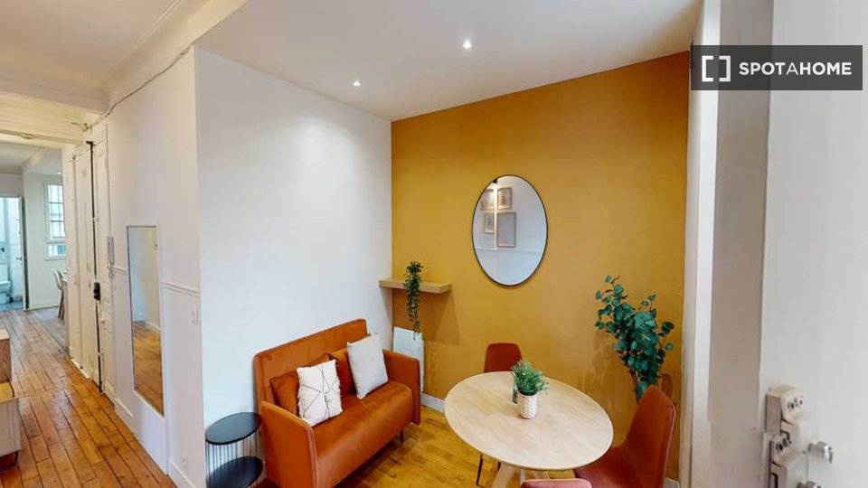 Double room Paris, 9 beds, 150m² — photo 11