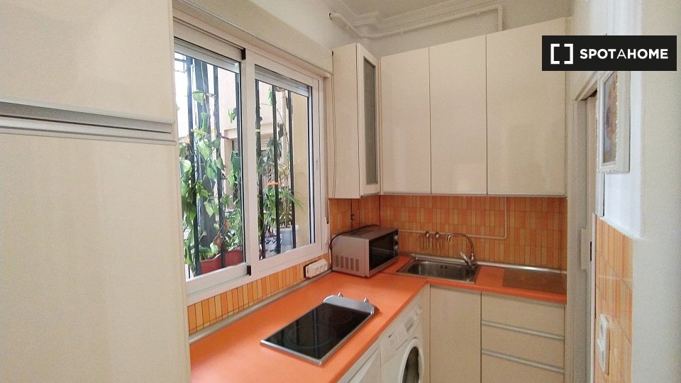 Apartment mono Madrid — photo 1