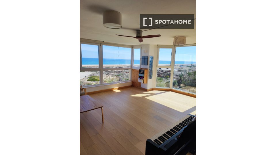 Apartment Valencia, 5 beds, 165m² — photo 16