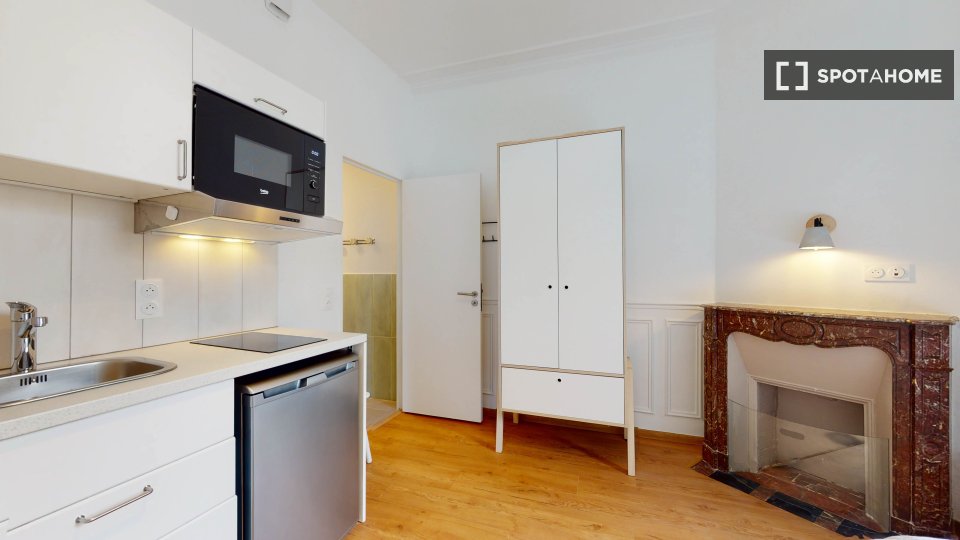 Double room Paris, 13 beds — photo 14