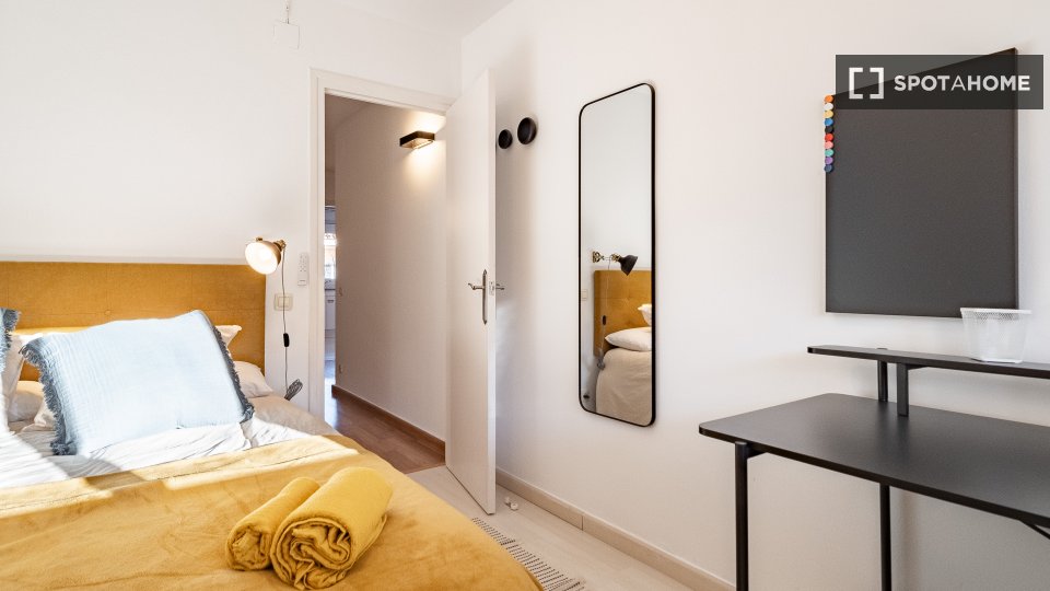 Double room Barcelona, 4 beds, 120m² — photo 19