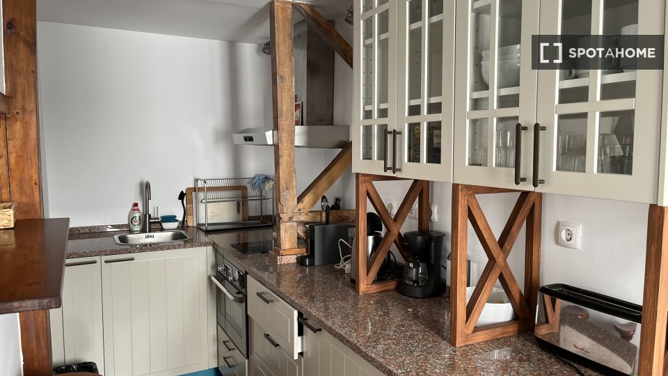 Apartment mono Lisbon, 66m² — photo 10