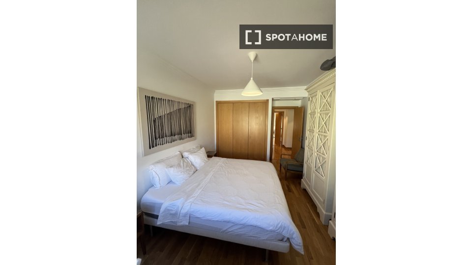 Apartment Lisbon, 3 beds — photo 8