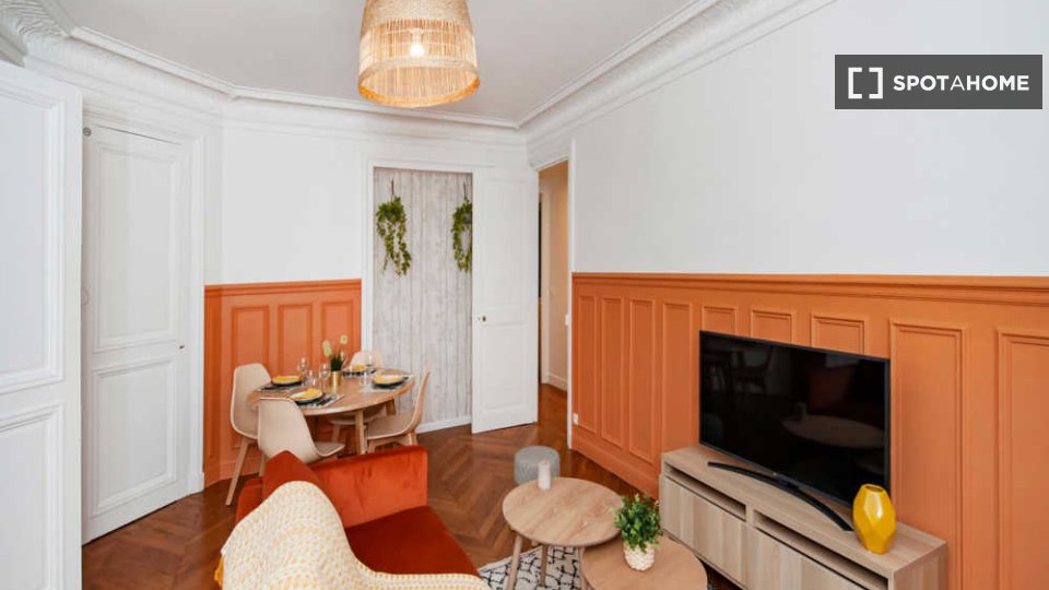 Double room Paris, 5 beds, 140m² — photo 5