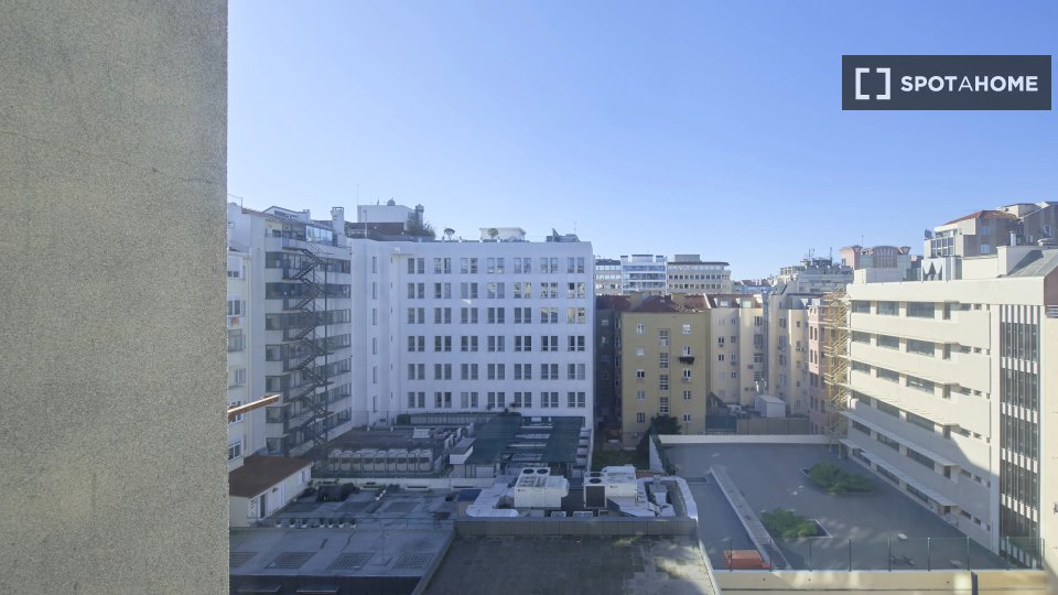Double room Lisbon, 7 beds — photo 15