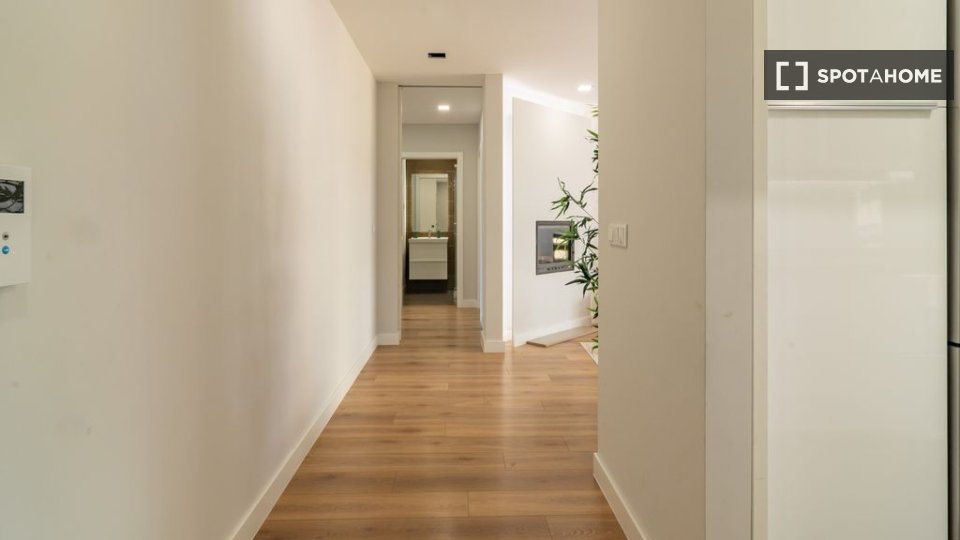 Apartment Lisbon, 3 beds — photo 18