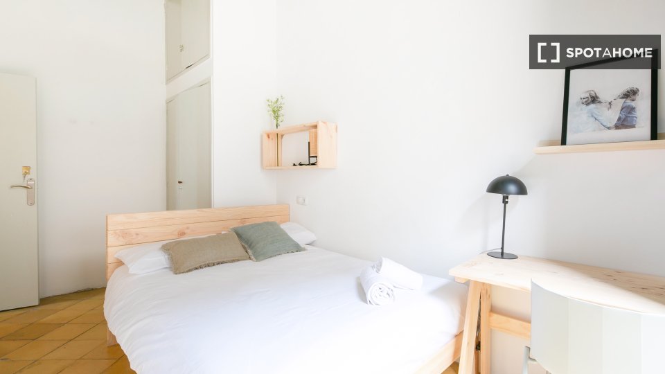 Double room Barcelona, 14 beds — photo 19