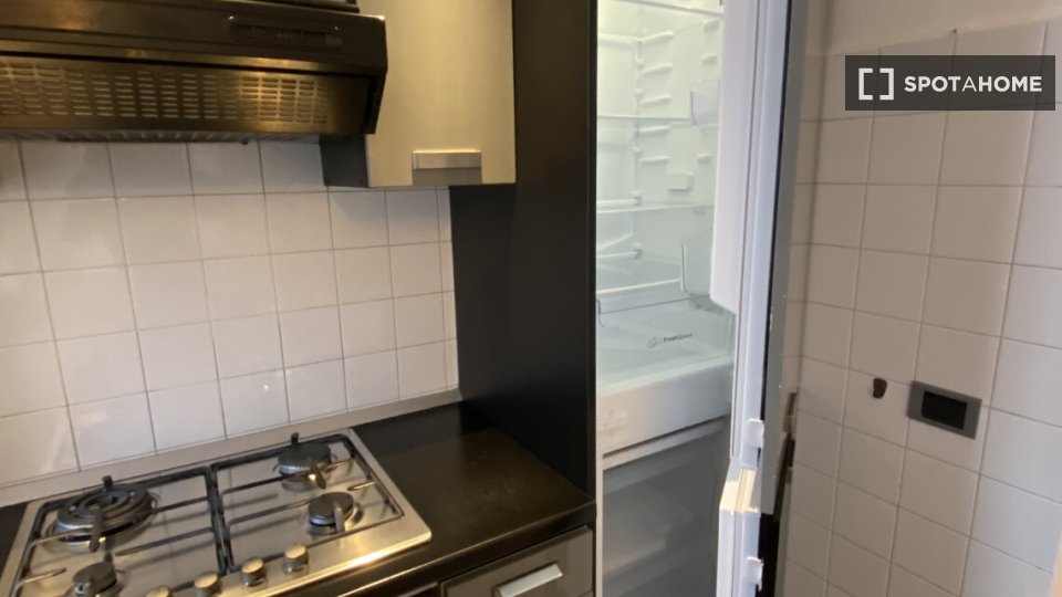 Apartment Milan, 1 bed, 60m² — photo 15