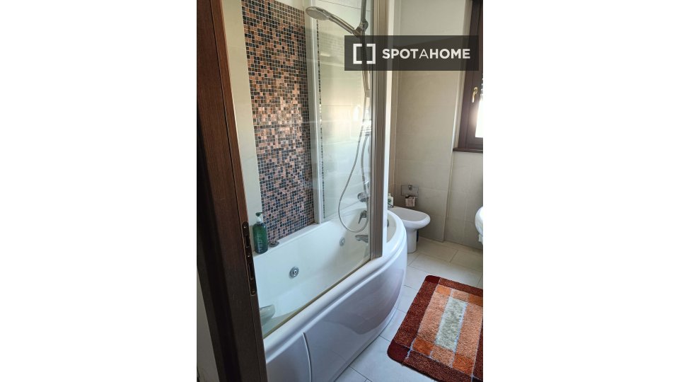 Apartment Milan, 1 bed, 90m² — photo 4