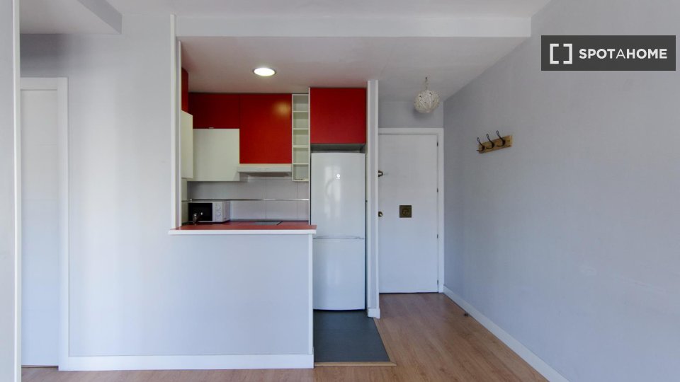 Double room Madrid, 6 beds — photo 19