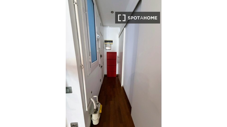 Double room Barcelona, 1 bed — photo 5