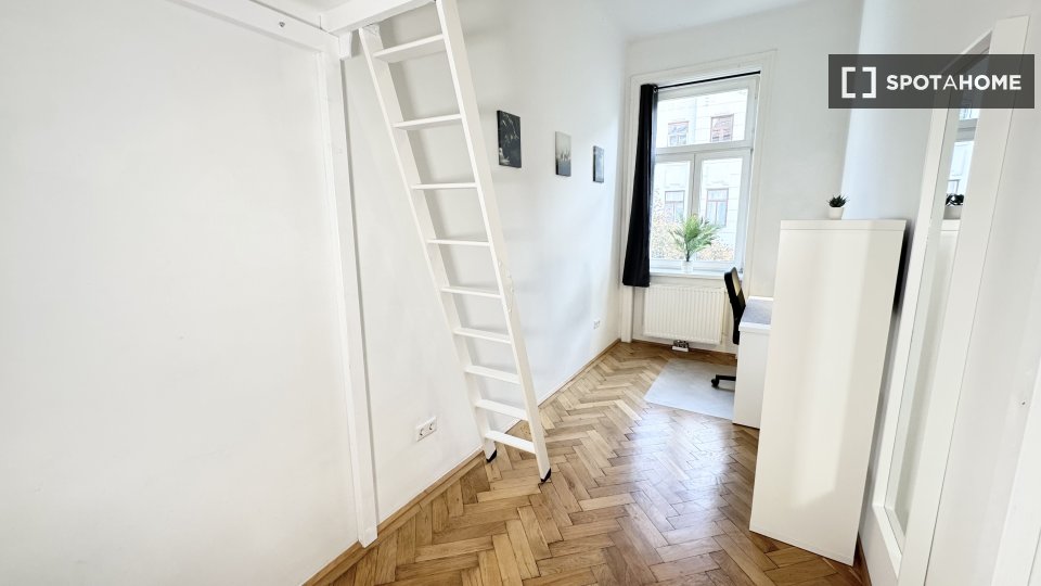 Double room Vienna, 4 beds, 65m² — photo 34