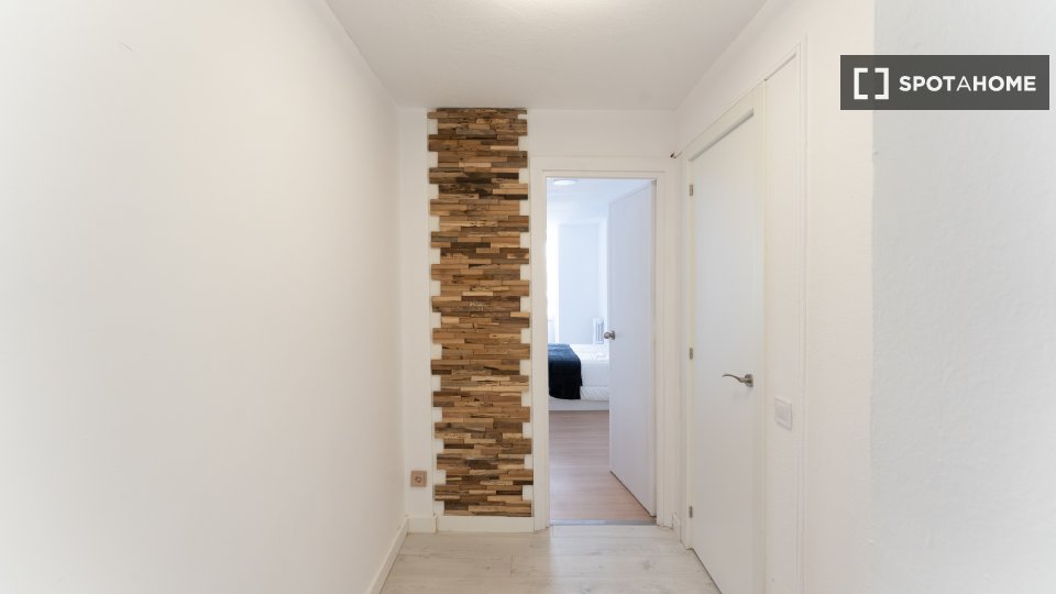 Double room Madrid, 6 beds — photo 10