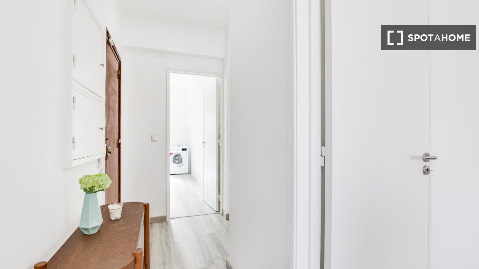Apartment Lisbon, 2 beds — photo 3