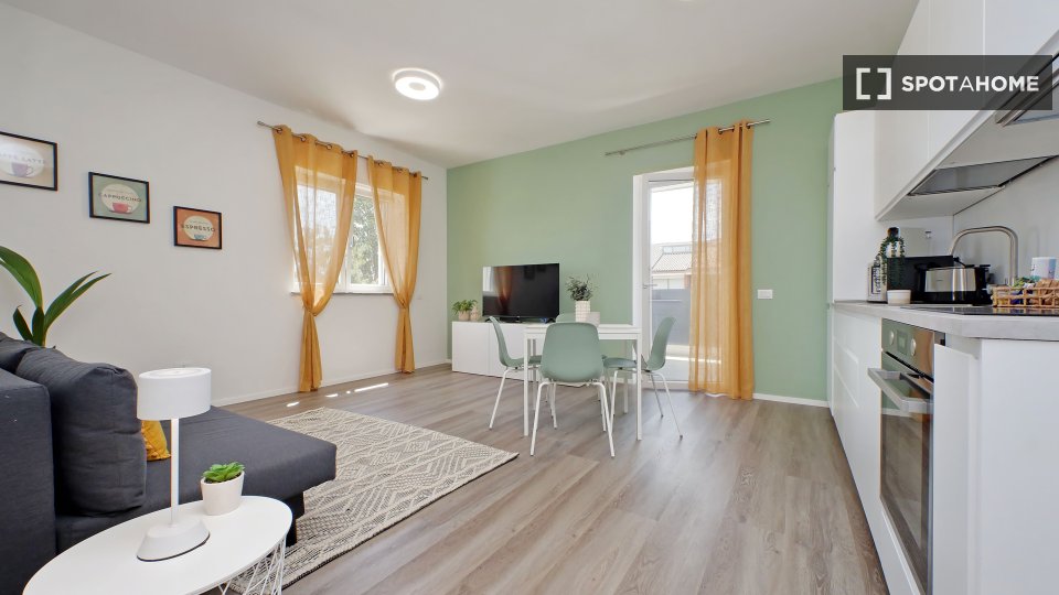 Apartment Rome, 1 bed — photo 10