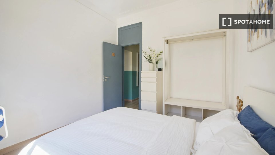Double room Lisbon, 4 beds — photo 3